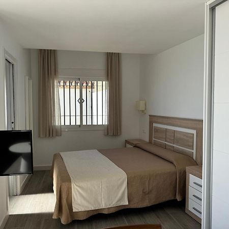 Apartamentos Perla Marina Nerja Luaran gambar