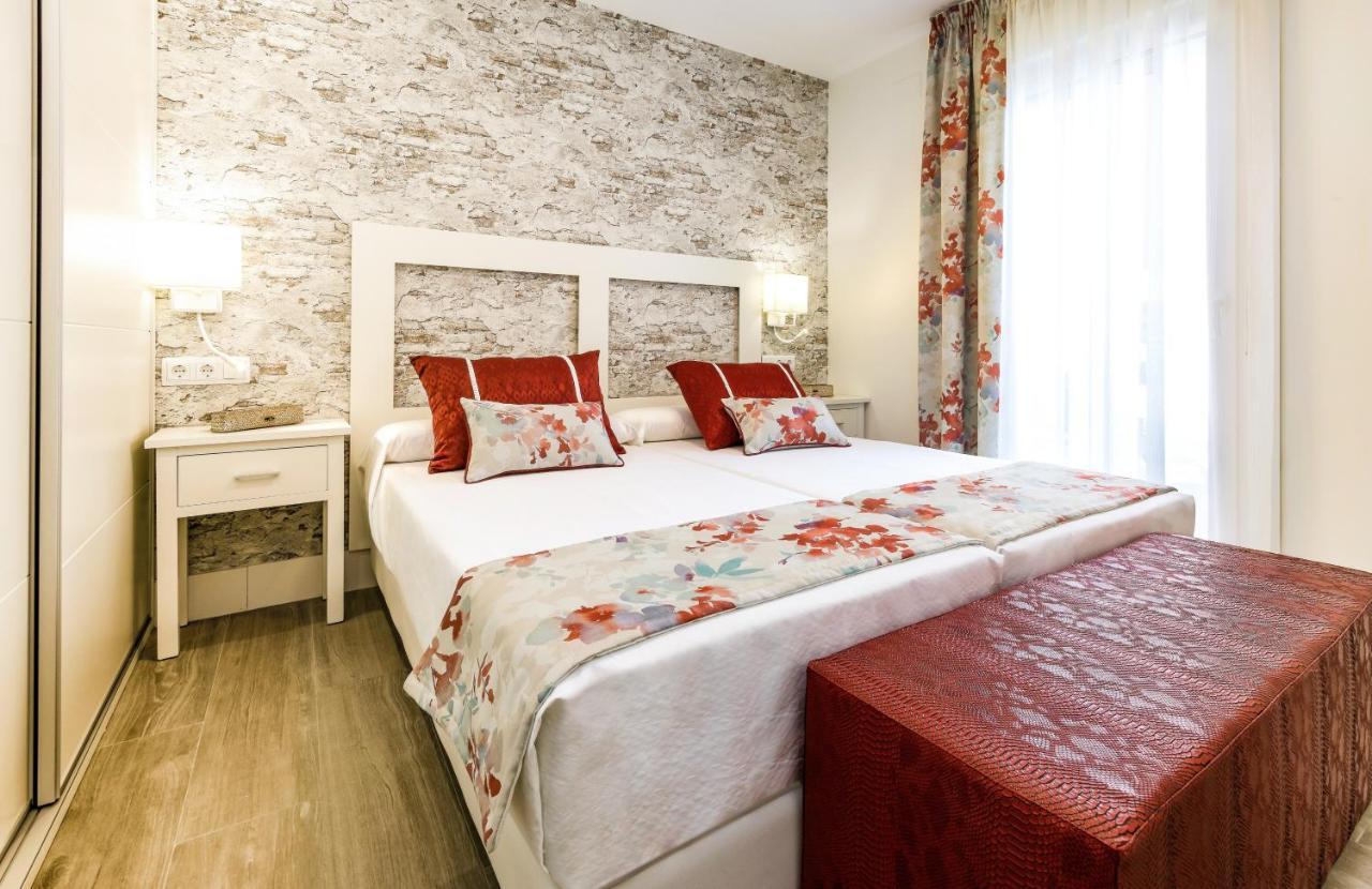 Apartamentos Perla Marina Nerja Luaran gambar