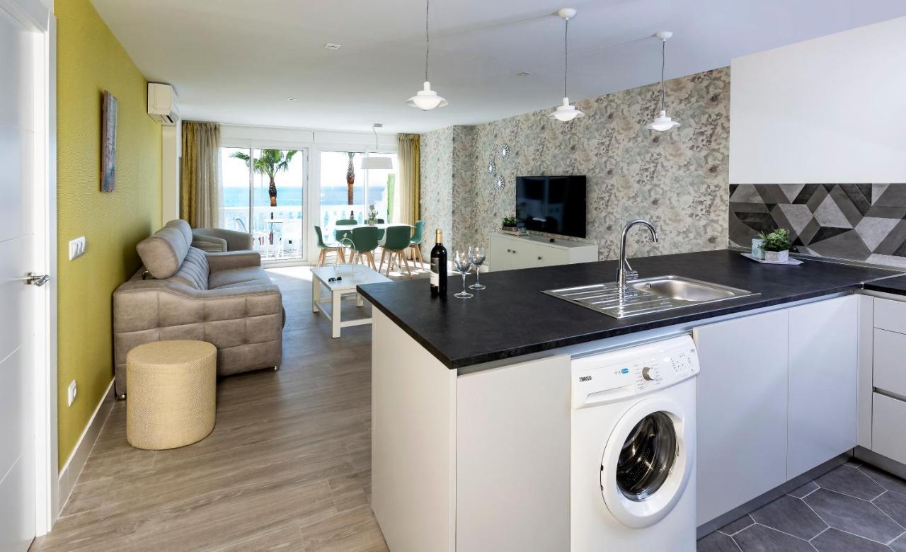 Apartamentos Perla Marina Nerja Luaran gambar