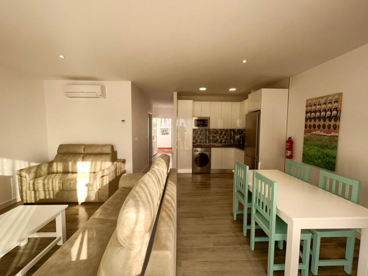 Apartamentos Perla Marina Nerja Luaran gambar