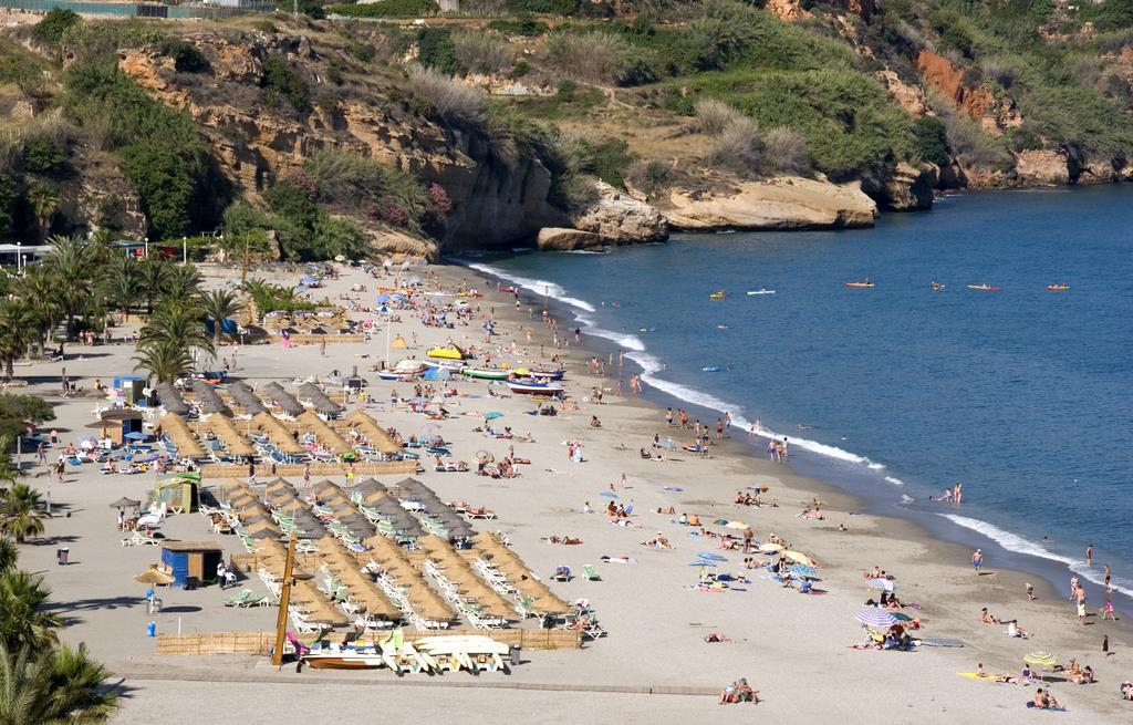 Apartamentos Perla Marina Nerja Luaran gambar