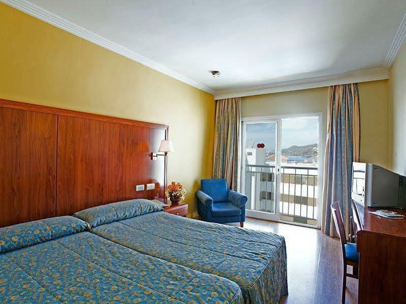 Apartamentos Perla Marina Nerja Luaran gambar